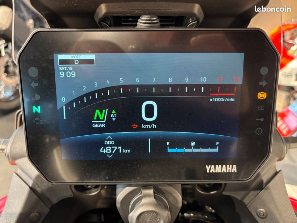 YAMAHA TRACER 9 Y-AMT 4