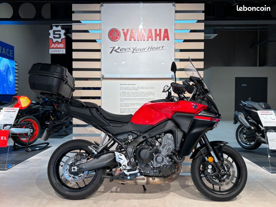 YAMAHA TRACER 9 Y-AMT 1