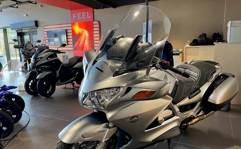 HONDA ST 1300 PAN EUROPEAN 1