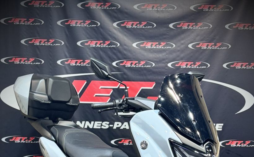YAMAHA NMAX 125 TECH MAX 0