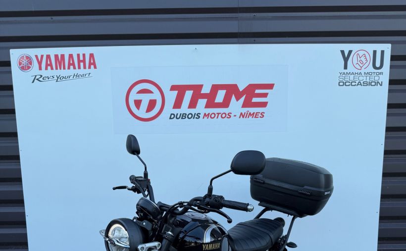 YAMAHA XSR 125 Legacy 3