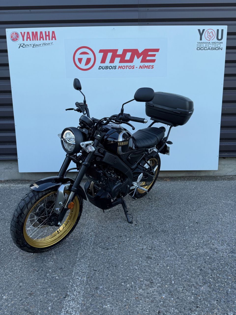 YAMAHA XSR 125 Legacy 3