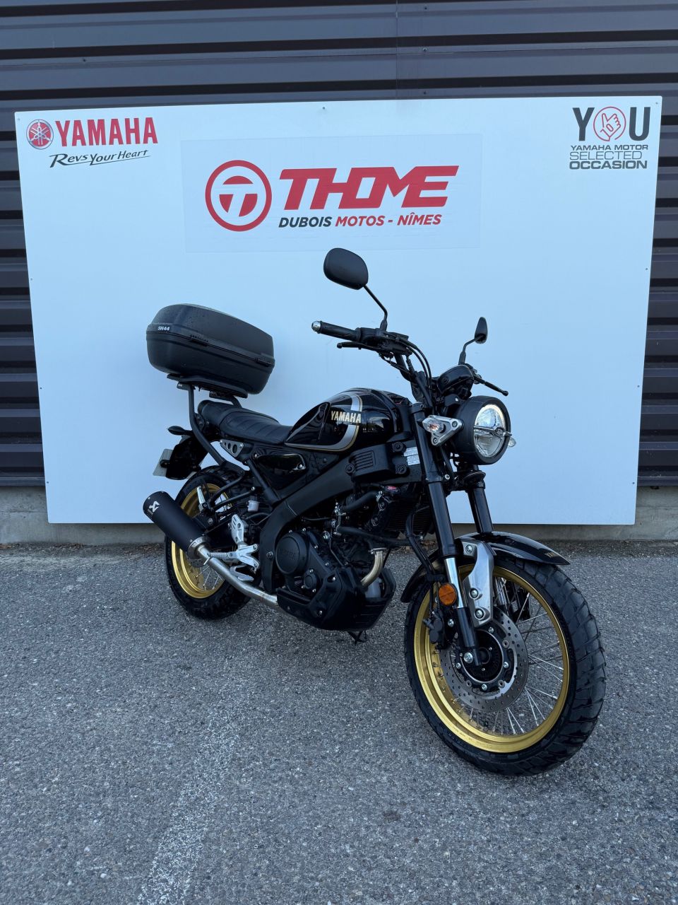 YAMAHA XSR 125 Legacy 1