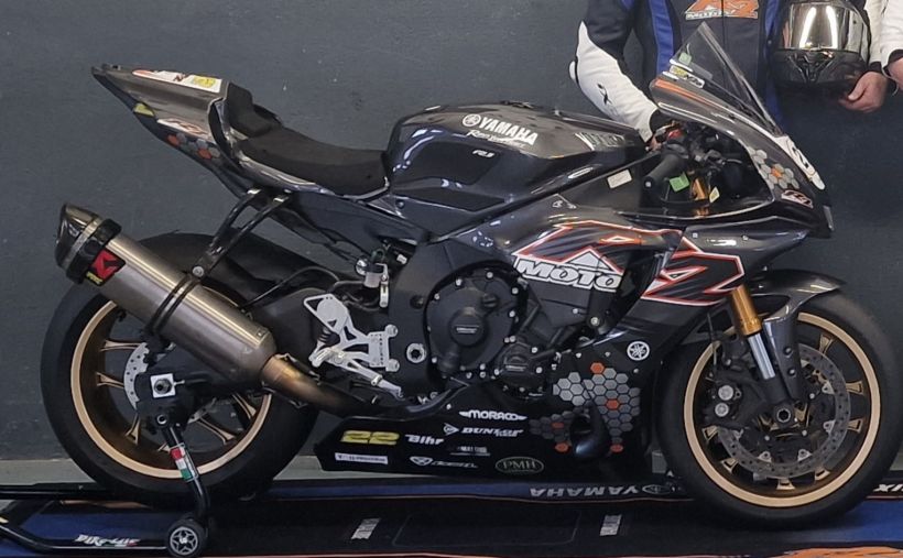 YAMAHA YZF 1000 R1 60TH 0