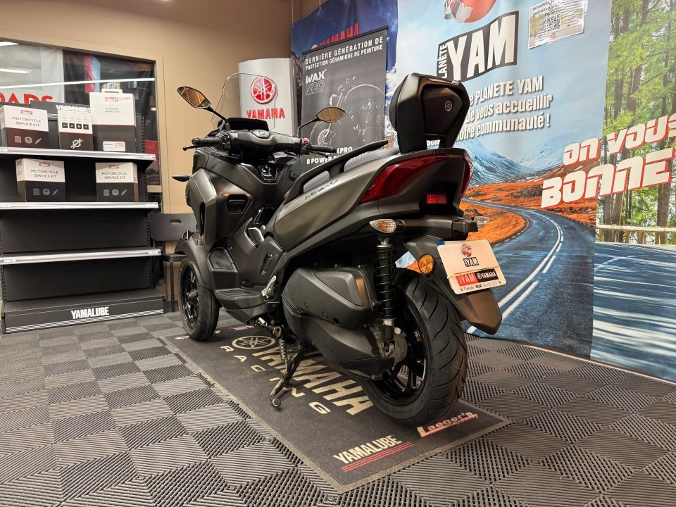YAMAHA TRICITY 300 7