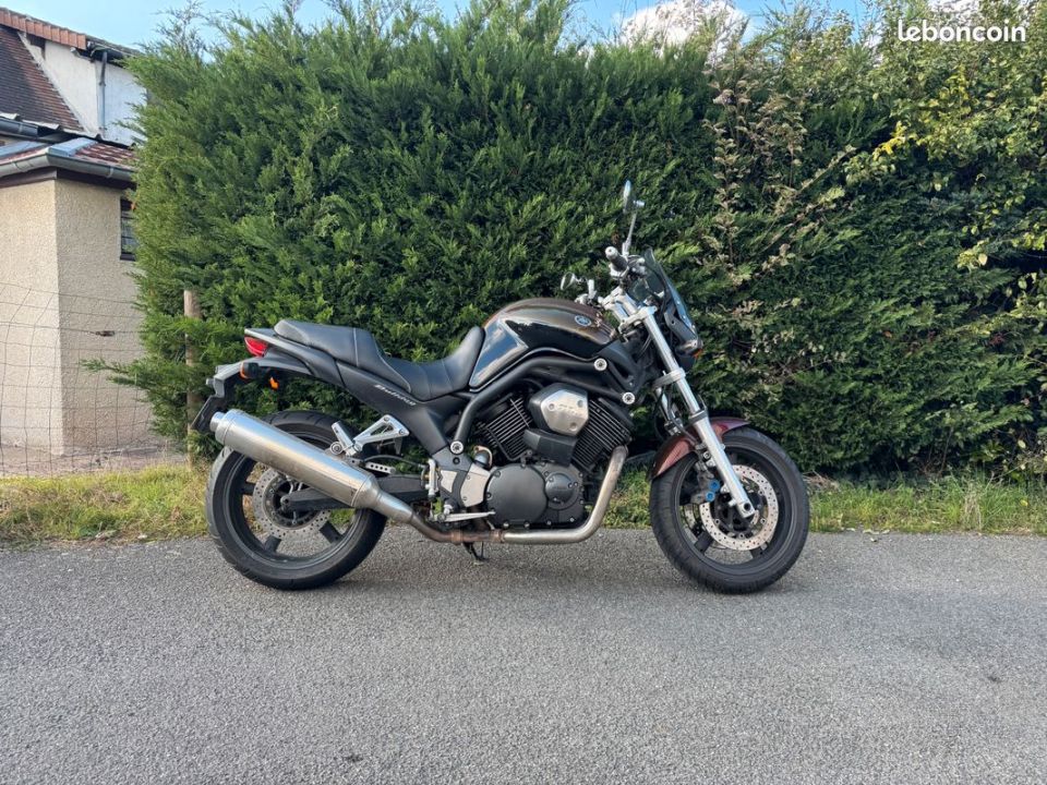 YAMAHA BT 1100 BULLDOG 0