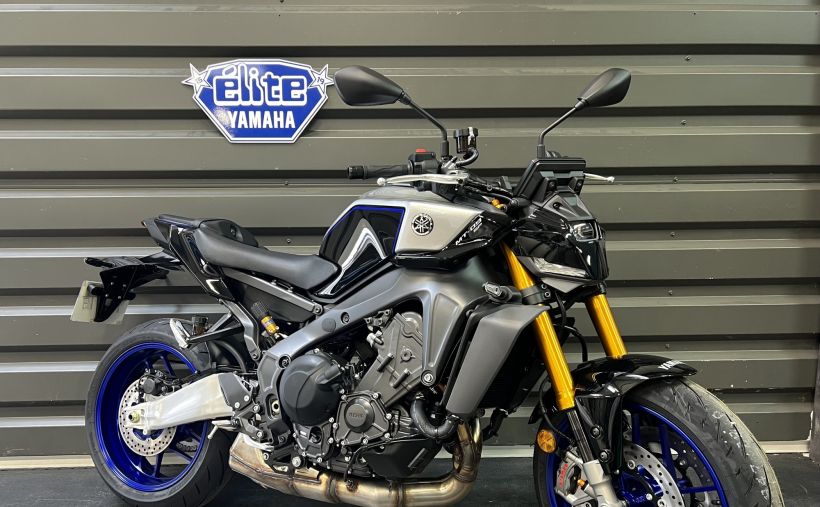 YAMAHA MT-09 SP 1