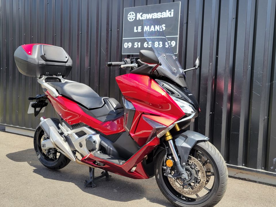 HONDA NSS FORZA 750 10