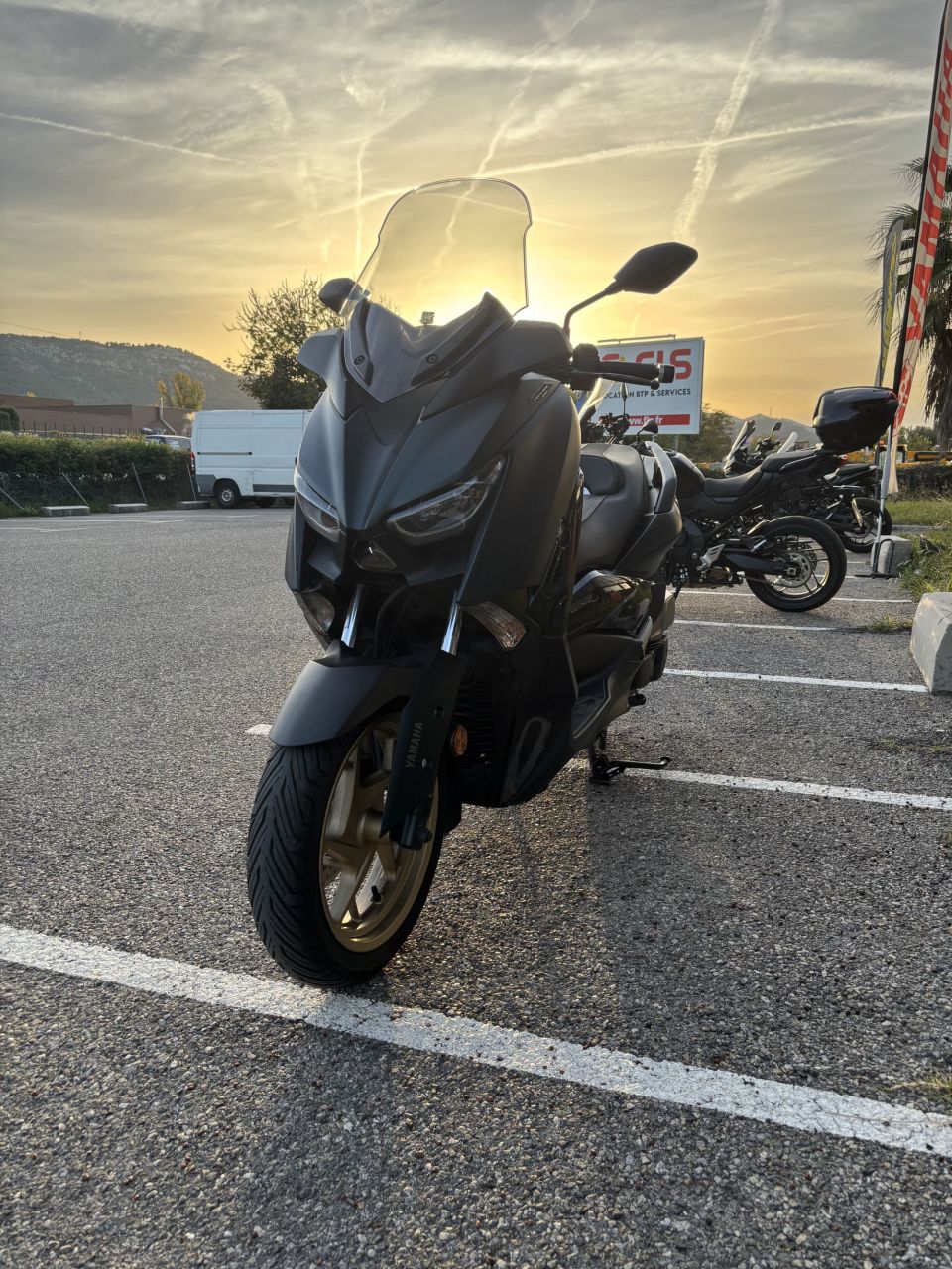 YAMAHA XMAX 125 TECH MAX 2