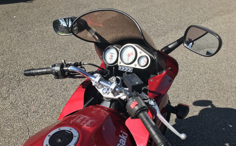 KAWASAKI ZR-7 S 4
