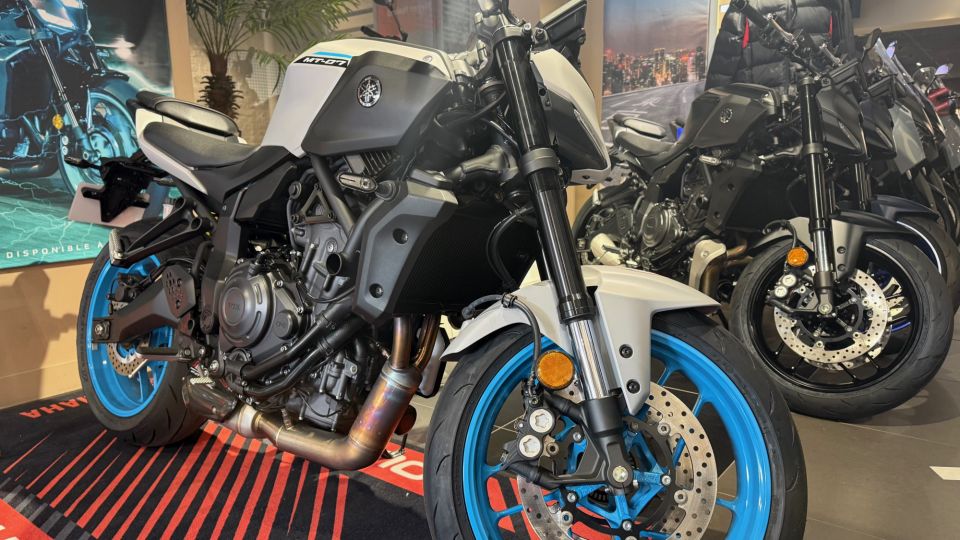 YAMAHA MT-07 (47.5CV) 1