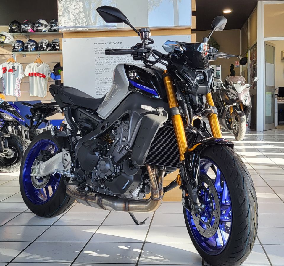 YAMAHA MT-09 SP 0