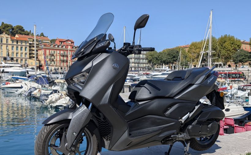 YAMAHA X-MAX 125 5