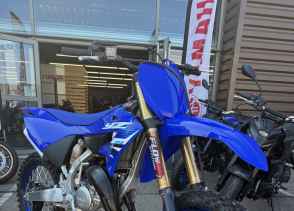 YAMAHA YZ 125 - 2025