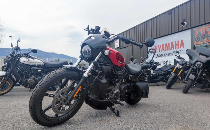 HARLEY-DAVIDSON SPORTSTER NIGHTSTER 975 5