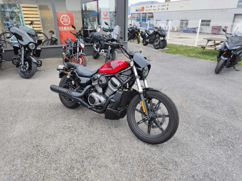 HARLEY-DAVIDSON SPORTSTER NIGHTSTER 975 7