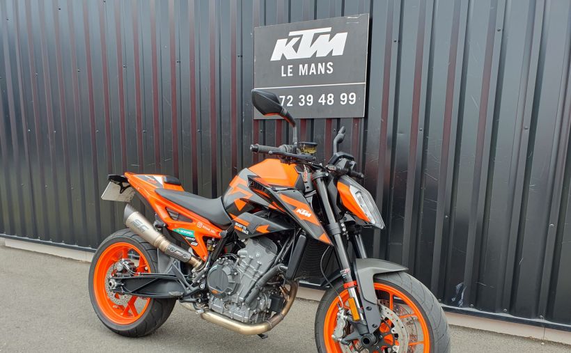 KTM 890 DUKE GP 1