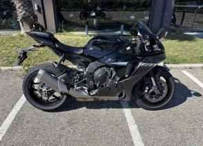 YAMAHA YZF 1000 R1 - 2024