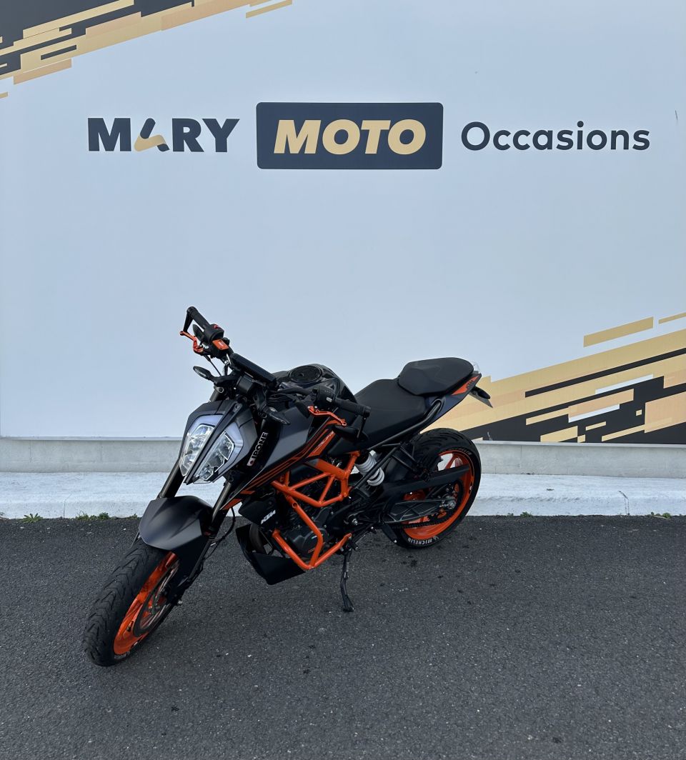KTM 125 DUKE 26