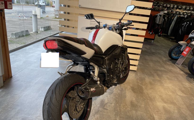YAMAHA FZ1 3