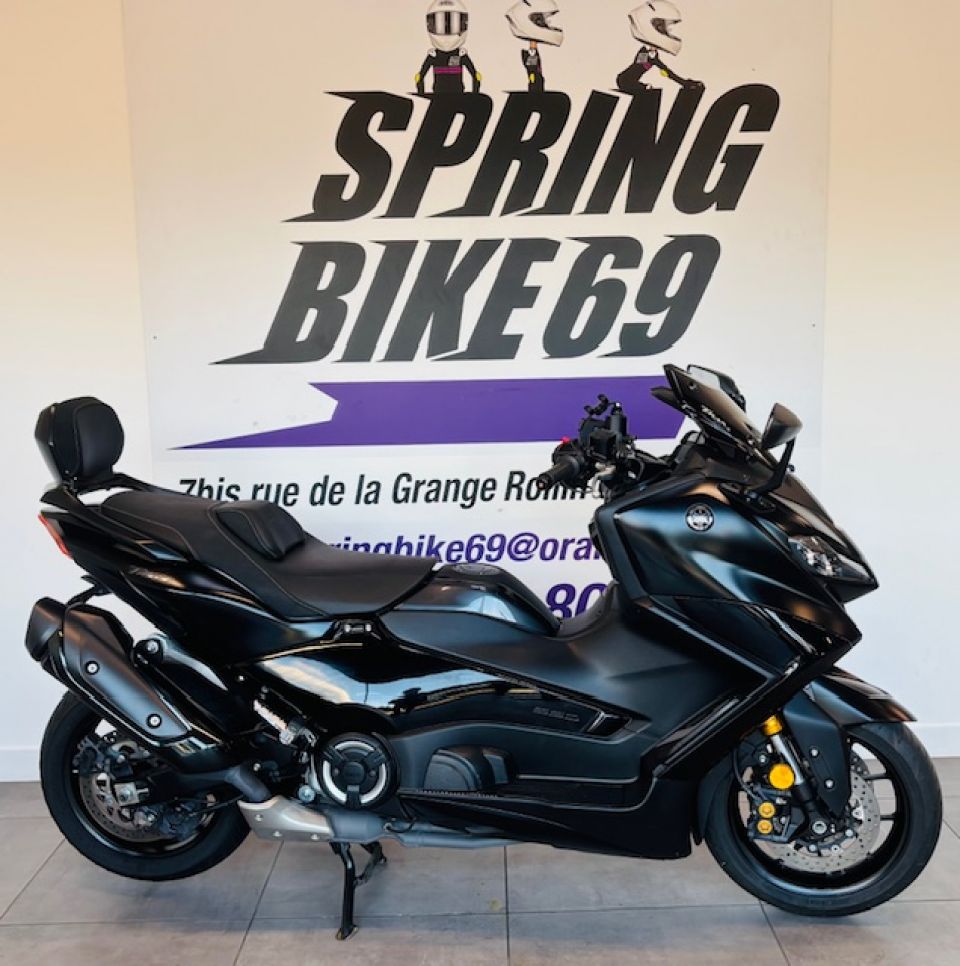 YAMAHA XP T-MAX 560 TECH MAX 8