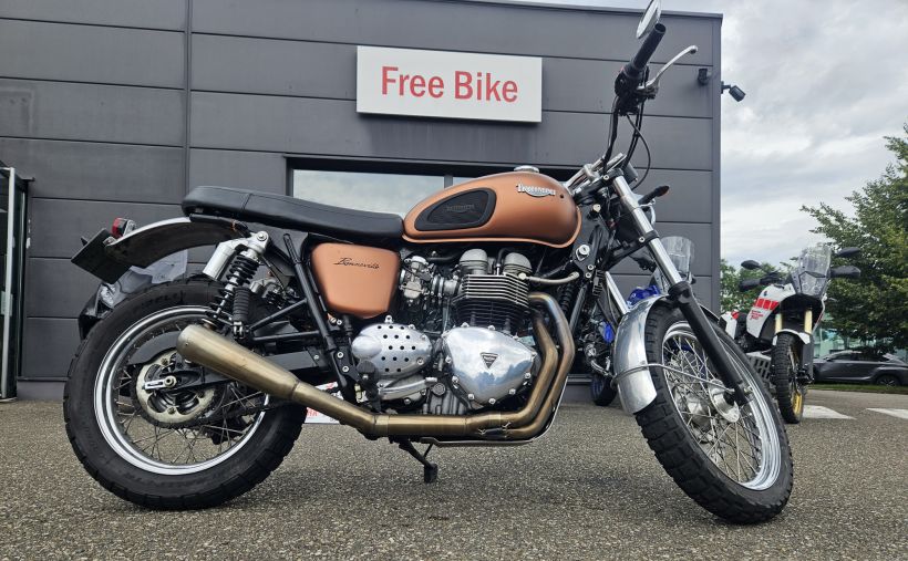 TRIUMPH BONNEVILLE 865 T100 2