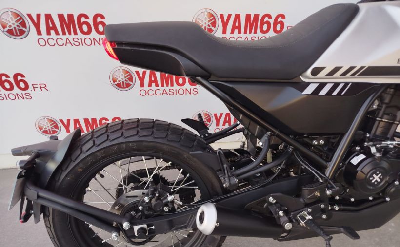 BRIXTON MOTORCYCLES crossfire 12