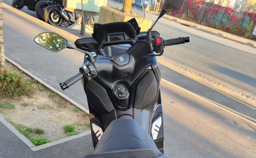 YAMAHA XMAX 125 TECH MAX 2
