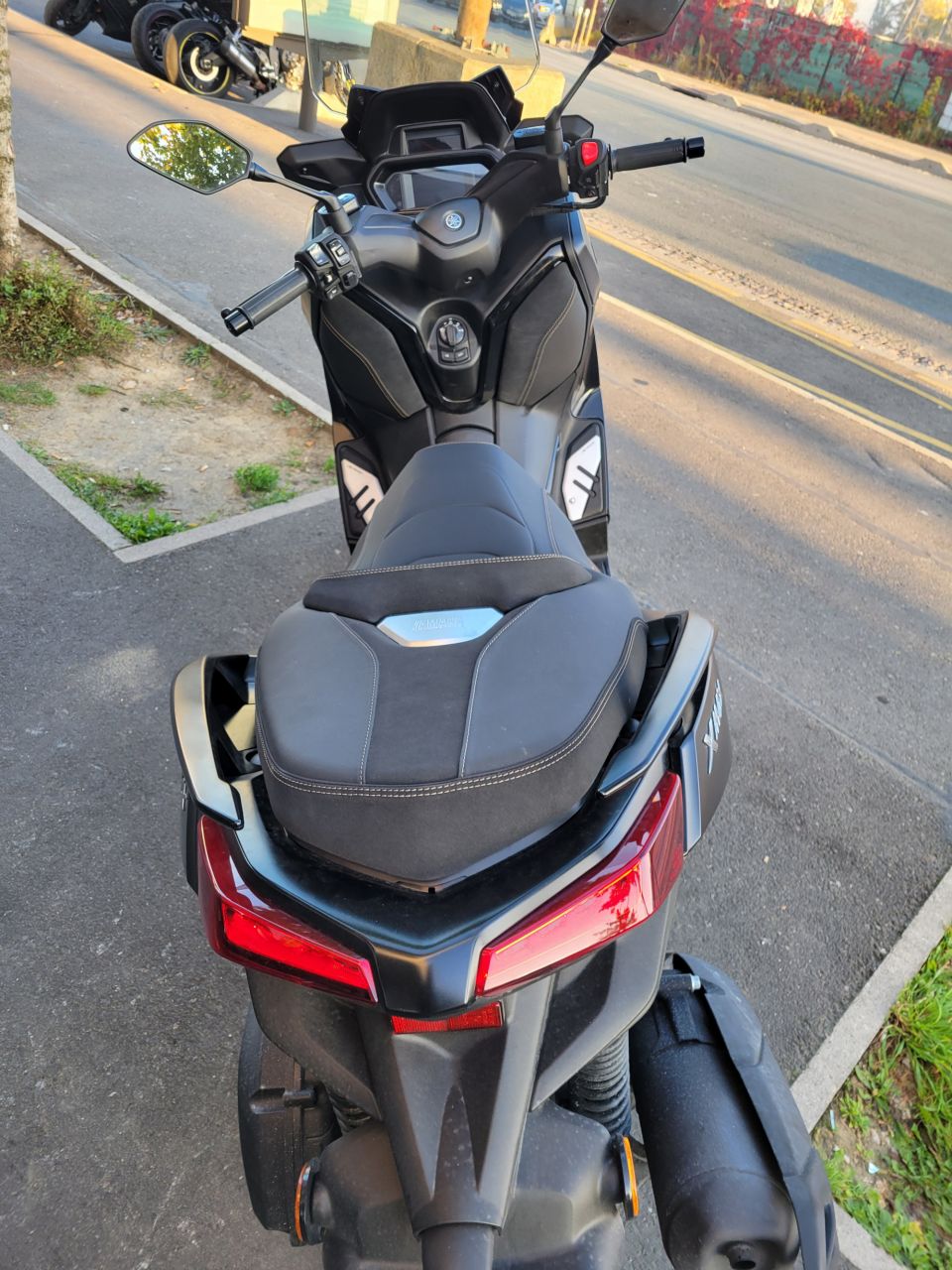 YAMAHA XMAX 125 TECH MAX 2