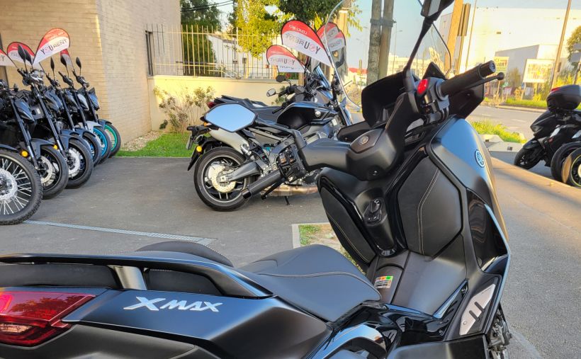 YAMAHA XMAX 125 TECH MAX 4