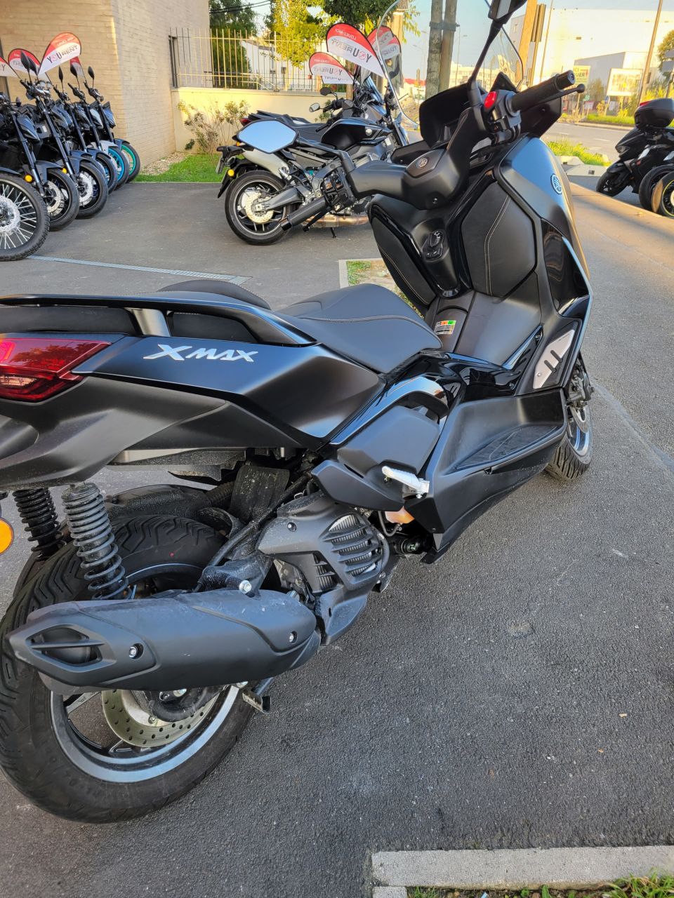 YAMAHA XMAX 125 TECH MAX 4