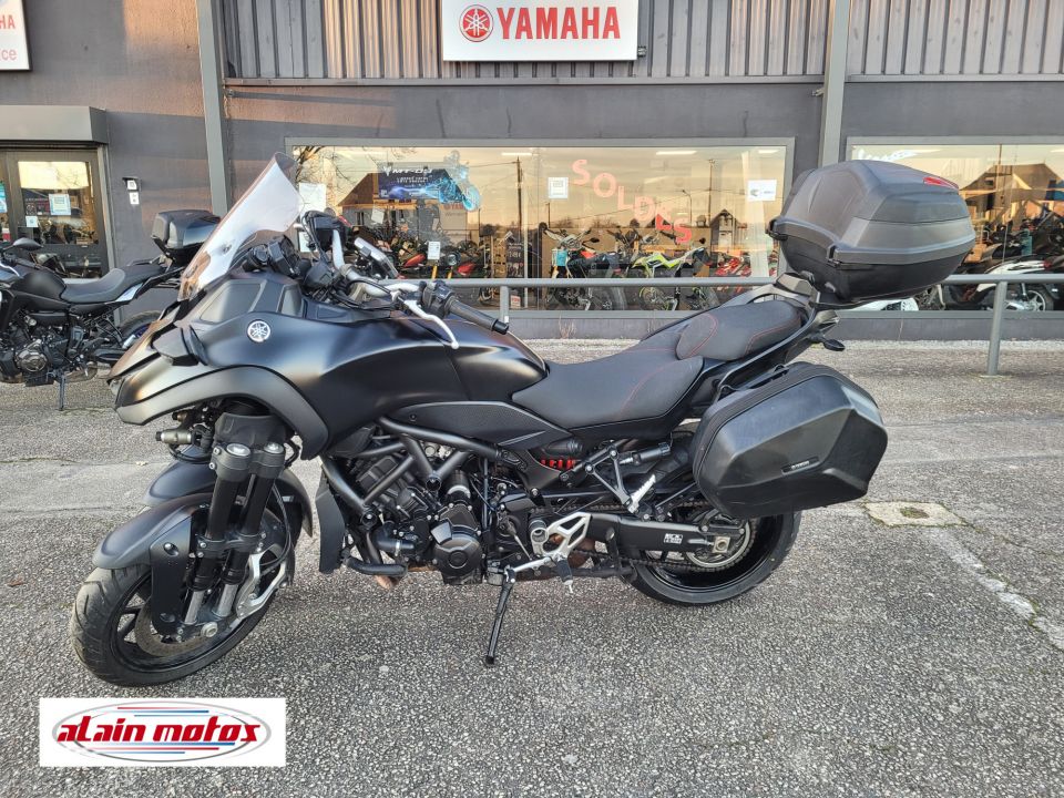 YAMAHA NIKEN 850 GT 9