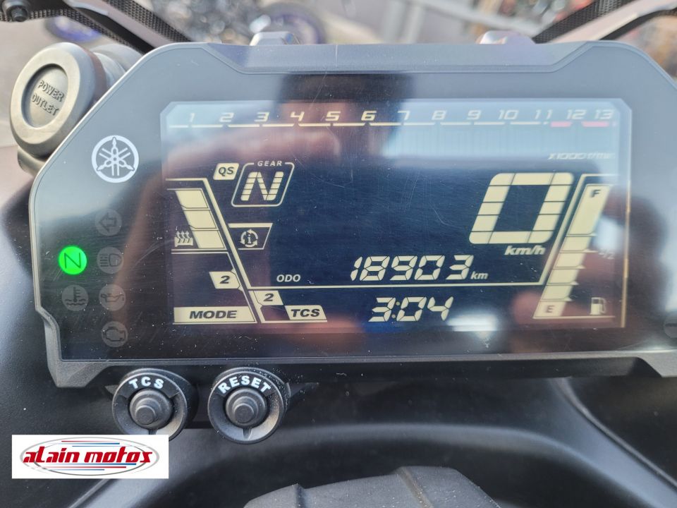 YAMAHA NIKEN 850 GT 18