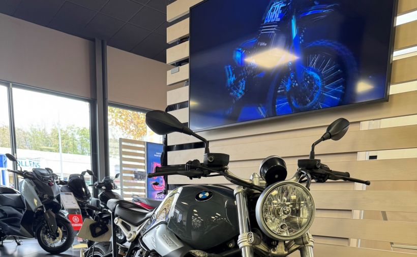 BMW R NineT PURE 2
