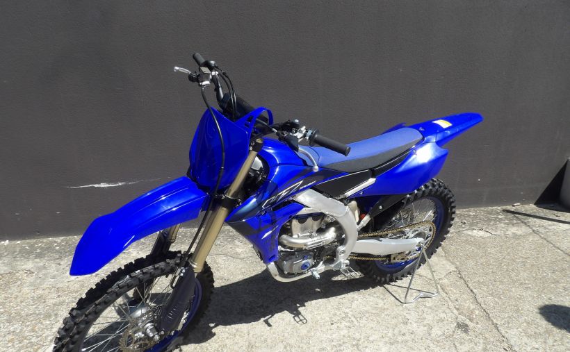 YAMAHA YZ250F 2