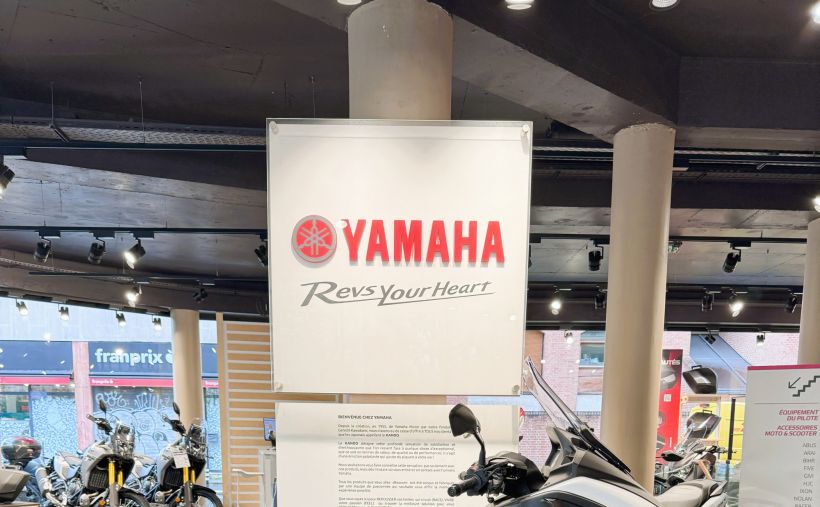 YAMAHA TRICITY 300 2