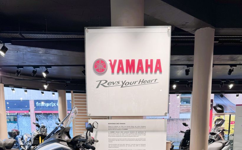 YAMAHA TRICITY 300 5