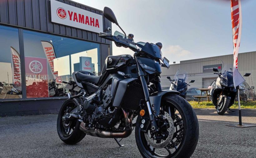 YAMAHA MT-09 Y-AMT 35kW 4