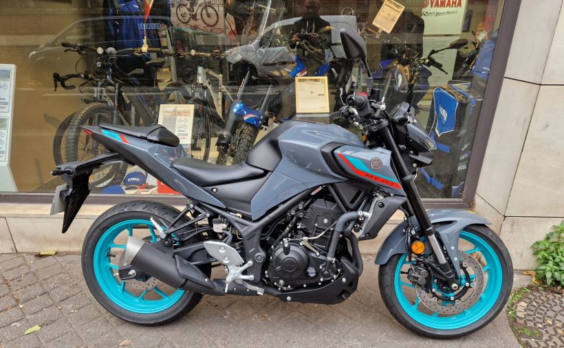 YAMAHA MT-03 0