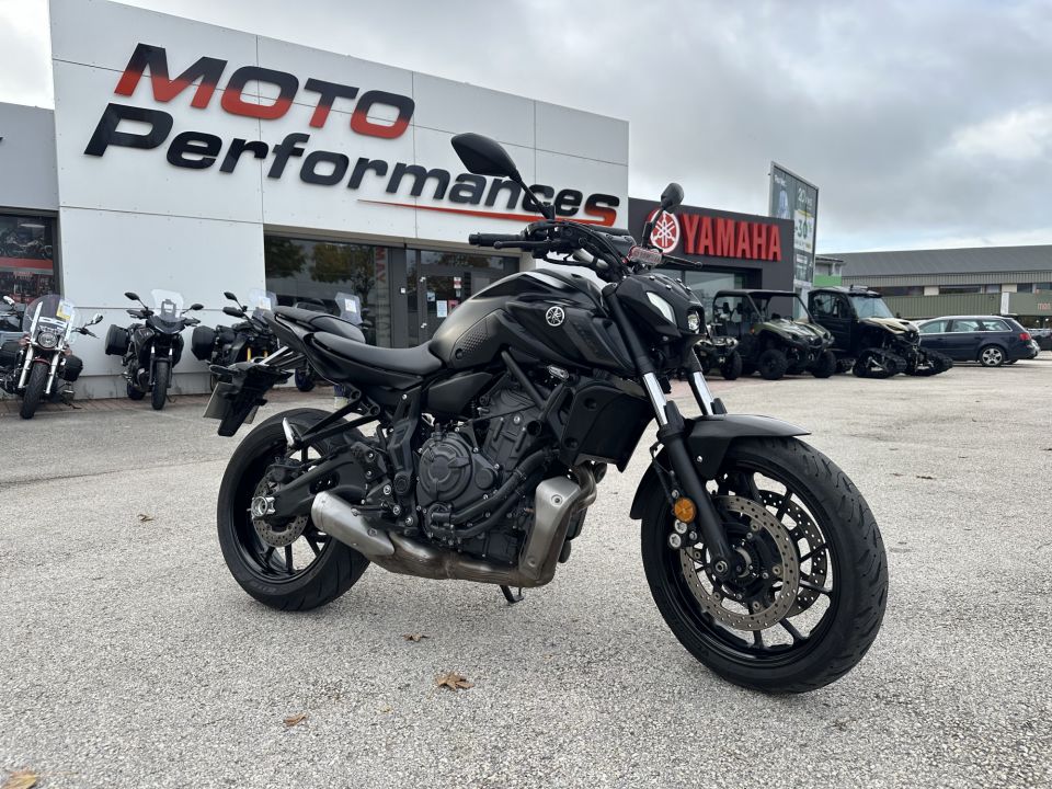 YAMAHA MT-07 (47.5CV) 0