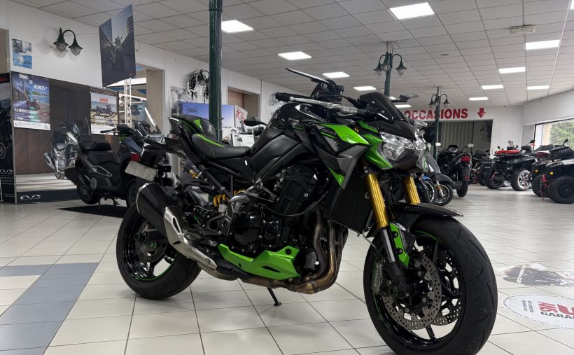 KAWASAKI Z900 SE 0