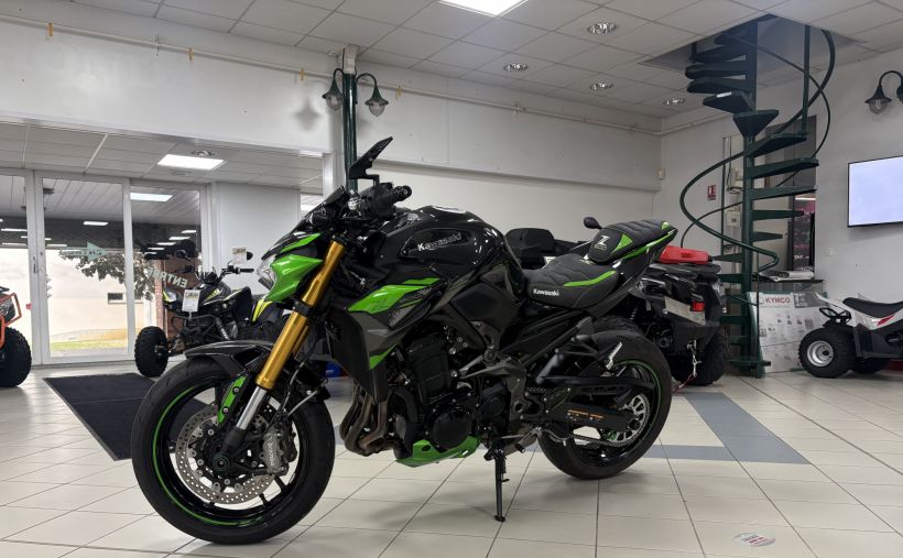 KAWASAKI Z900 SE 24