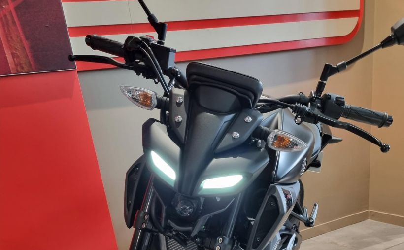 YAMAHA MT-125 ABS 1
