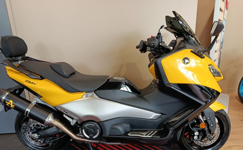YAMAHA XP T-MAX 560 0