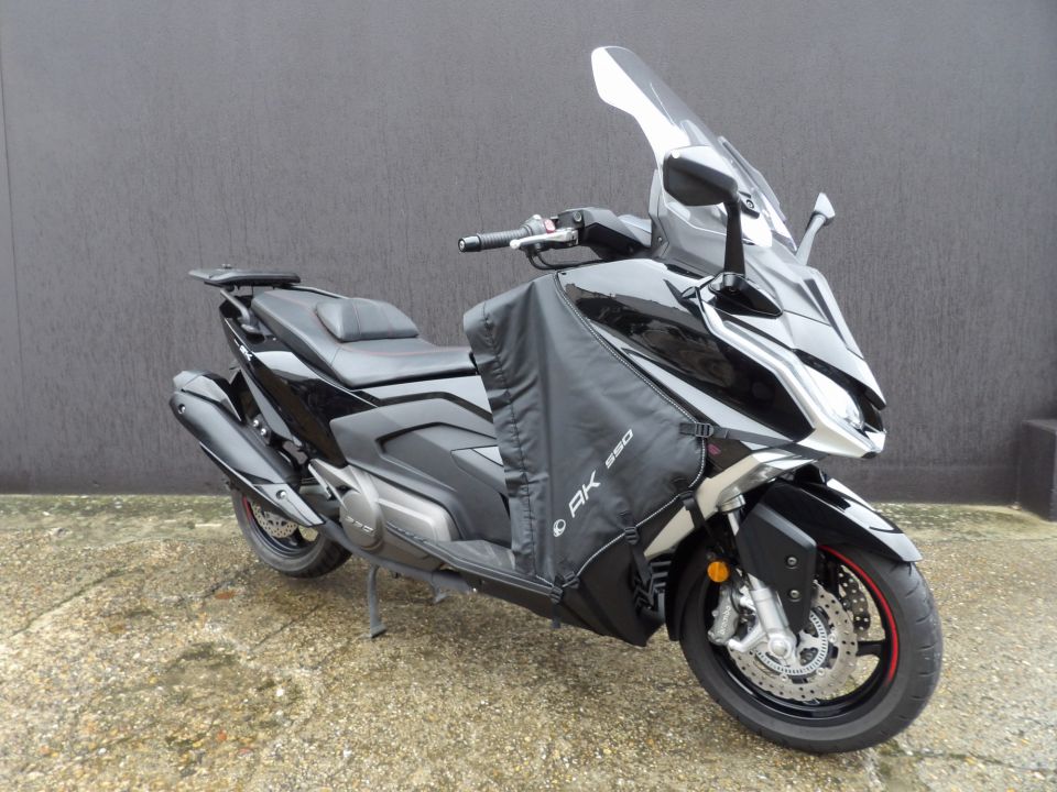 KYMCO AK 550 2