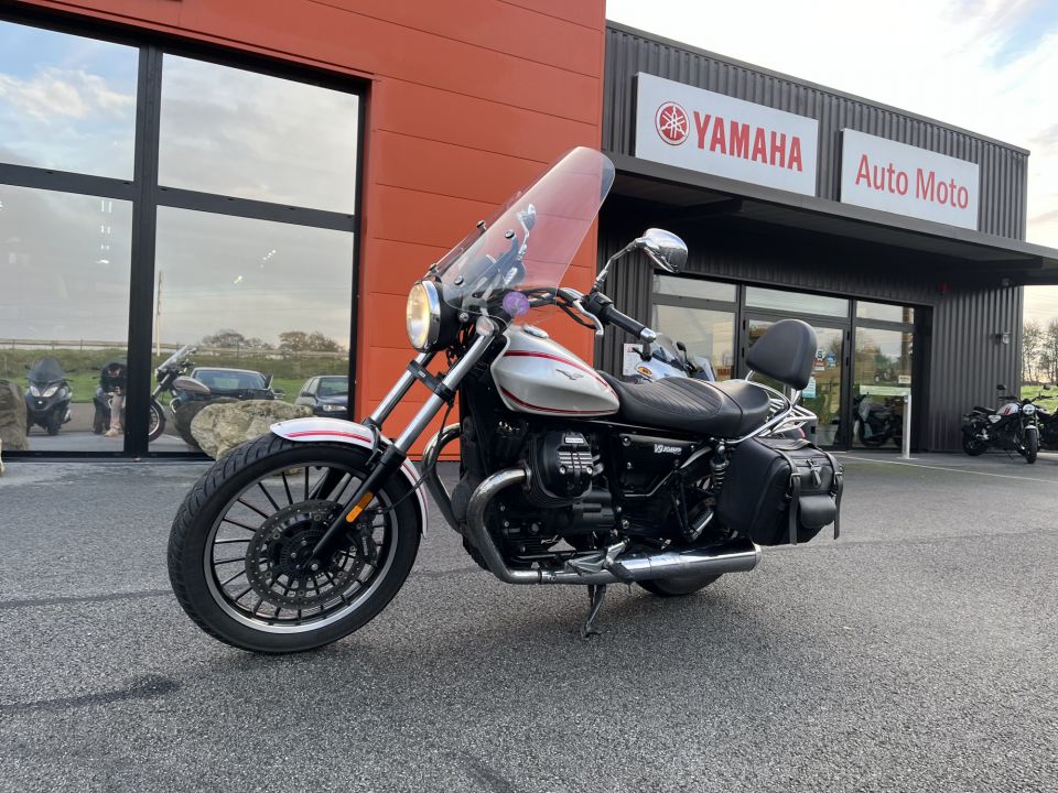 MOTO GUZZI V9 ROAMER 15