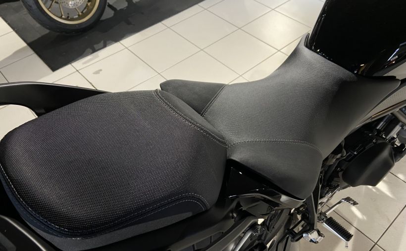 YAMAHA NIKEN 850 GT 4