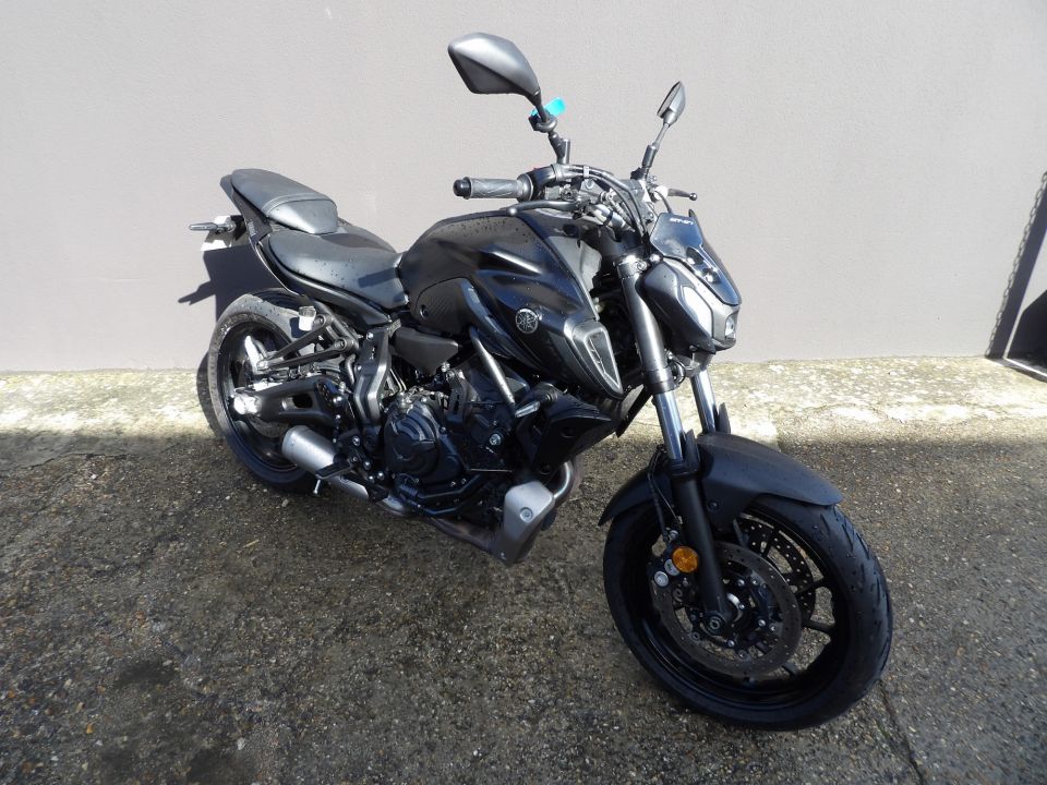 YAMAHA MT-07 (47.5CV) 0