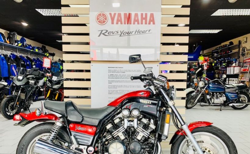 YAMAHA VMAX 1200 0