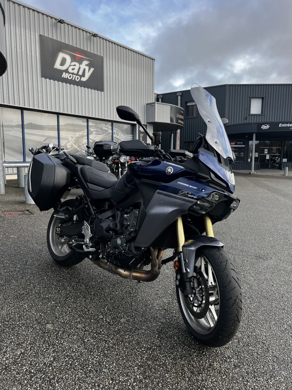 YAMAHA TRACER 9 GT+ 0